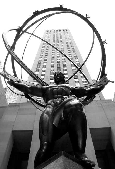 The sculpture of Atlas at Rockefeller Center