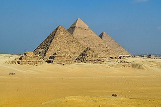 Photograph of the Great Pyramids of Giza.