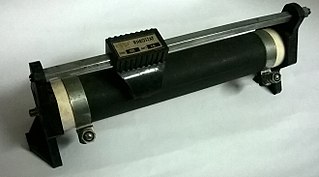 Photograph of a rheostat, a variable resistor.