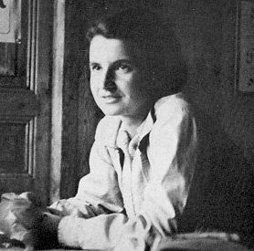Photograph of the scientist Rosalind Franklin, who gathered data proving the double helix structure of DNA.