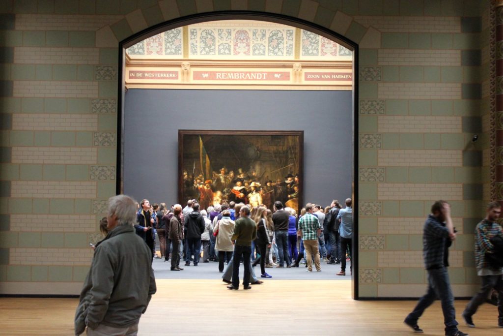 View of Rembrandt van Rijn, The Night Watch, 1642, oil on canvas, 379.5 x 453.5 cm (Rijksmuseum, Amsterdam; photo: Henk Bekker, CC BY-NC-SA 2.0)