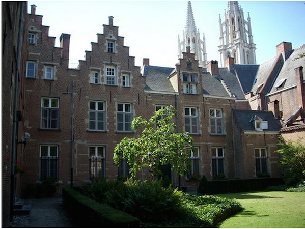 Present-day view of the Gasthuis St Elisabeth (photo: Himetop, CC BY-SA 3.0)