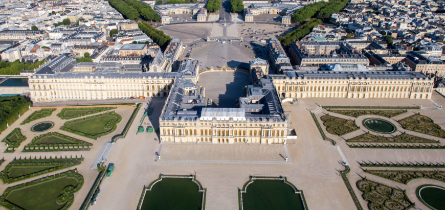 Aerial view of the Palace of Versailles, 1664–1710 (photo: ToucanWings, CC BY-SA 3.0)