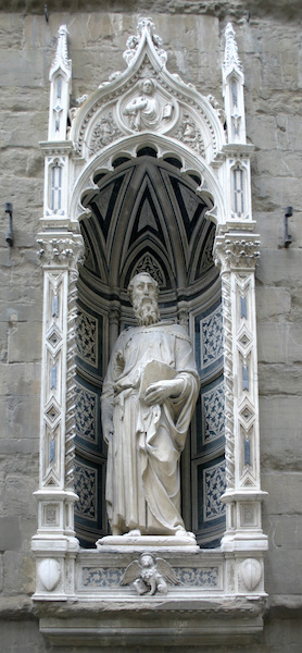 St, Mark (reproduction), in his original location, Orsanmichele, Florence, 1349 loggia (1380-1404 upper stories)(photo: Stefan Bauer, CC BY-SA 2.5)
