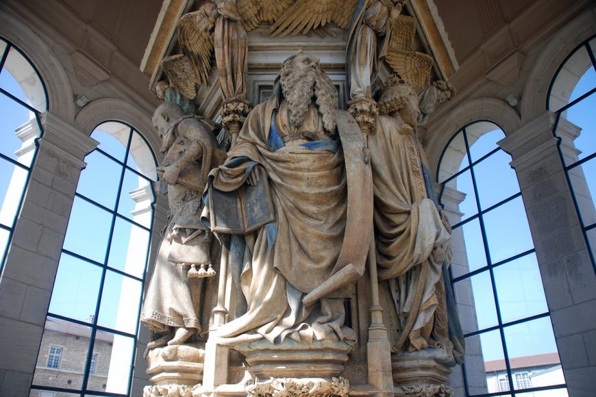 Claus Sluter (with Claus de Werve), Well of Moses, 1395-1405 (prophets 1402-05, painted by Jean Malouel), Asnières stone with gilding and polychromy, slightly less than 7 meters high, originally close to 13 meters with cross (photo: Dr. Steven Zucker)